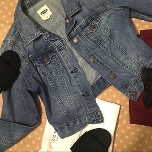 CLOSET CLOSING 8/15 - Old Navy Fitted Denim Jacket